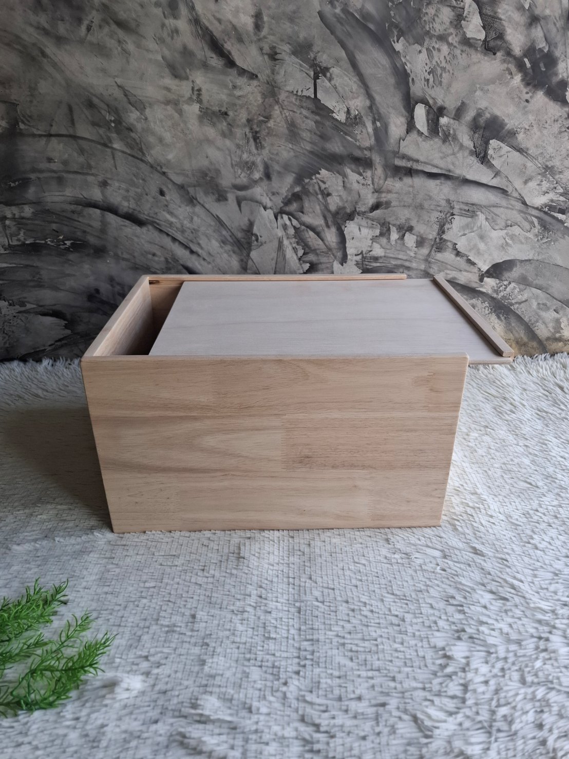 กล่องไม้ฝาสไลด์