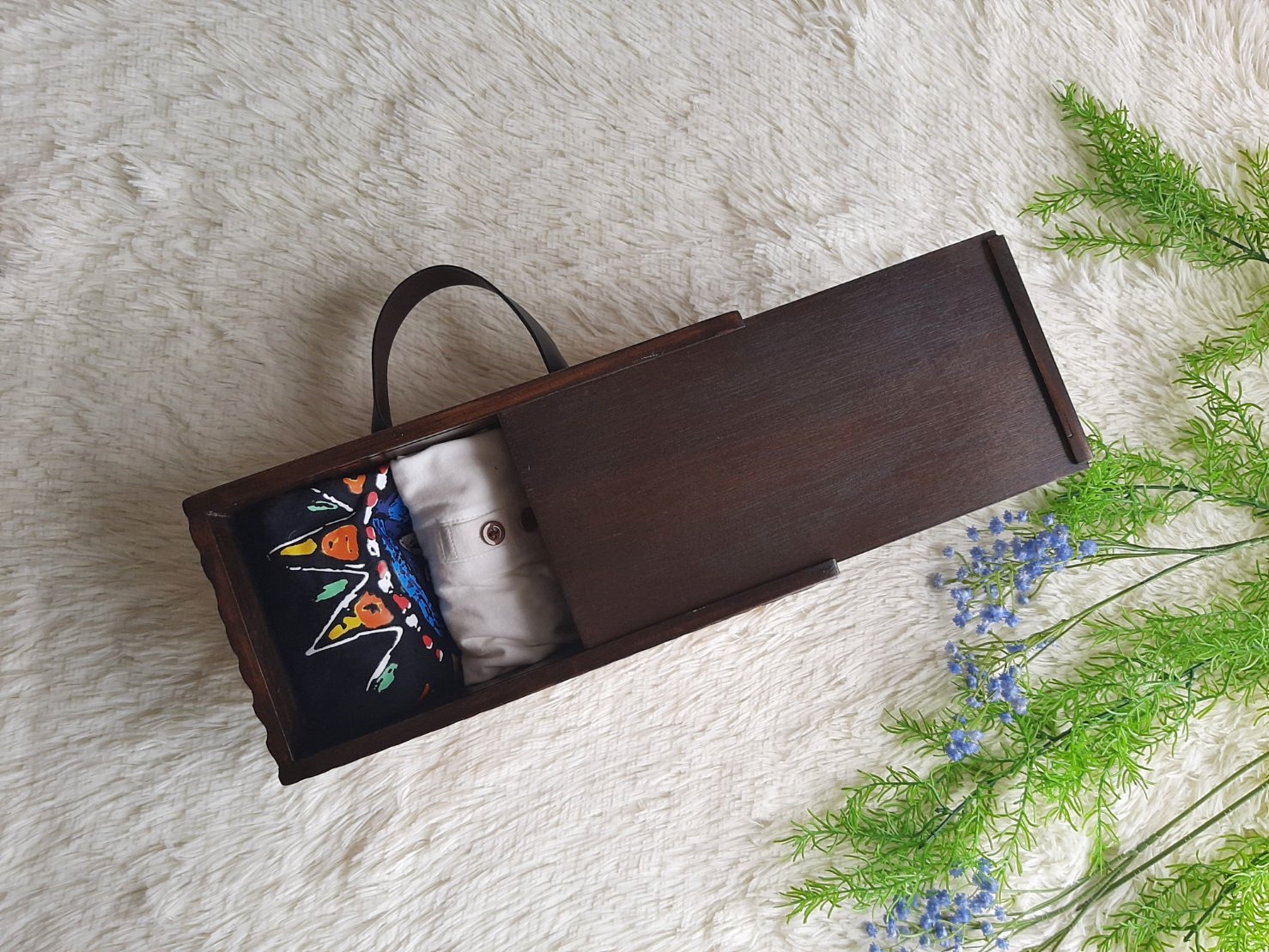 กล่องเก็บชุดเสื้อผ้าเด็ก