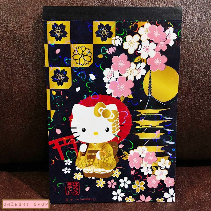 สมุดฉีก Hello Kitty (Japan Limited) สีดำทอง ลายซากุระ ขนาด 14.8 x 10.5 ซม. มี 50 แผ่น