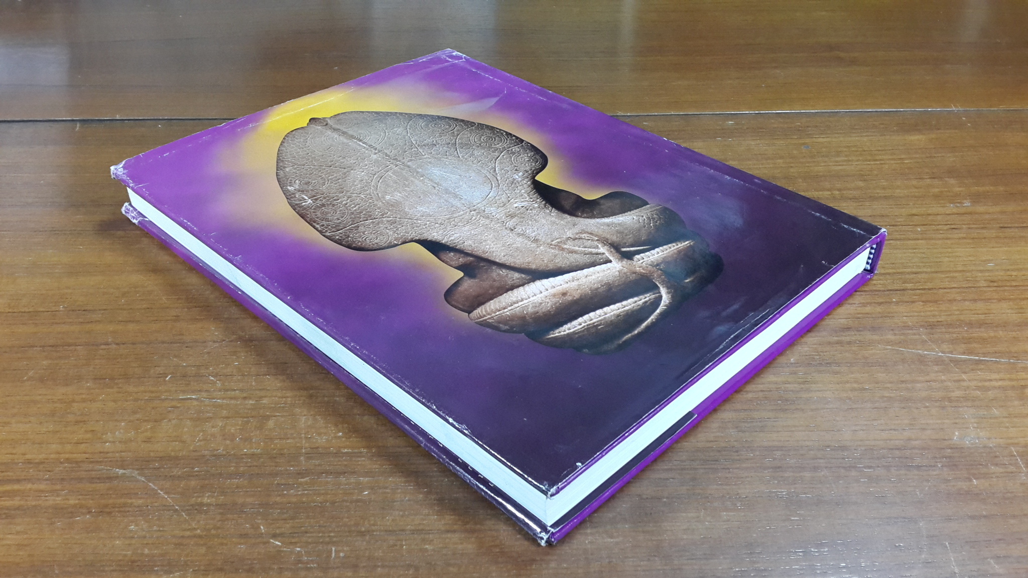 พระพุทธรูปศิลากลับมาตุภูมิ / พิมพา ลิมปพยอม