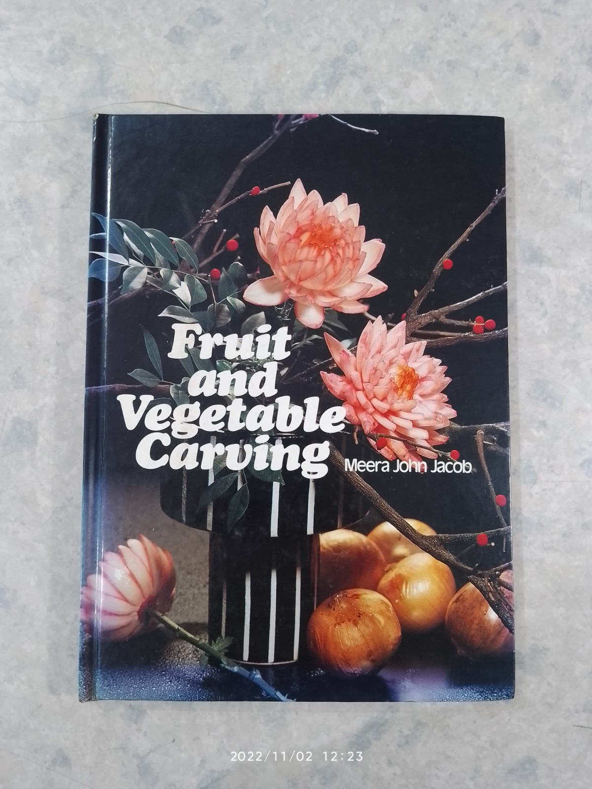Fruit and Vegetable Caruing / Meera John Jacob