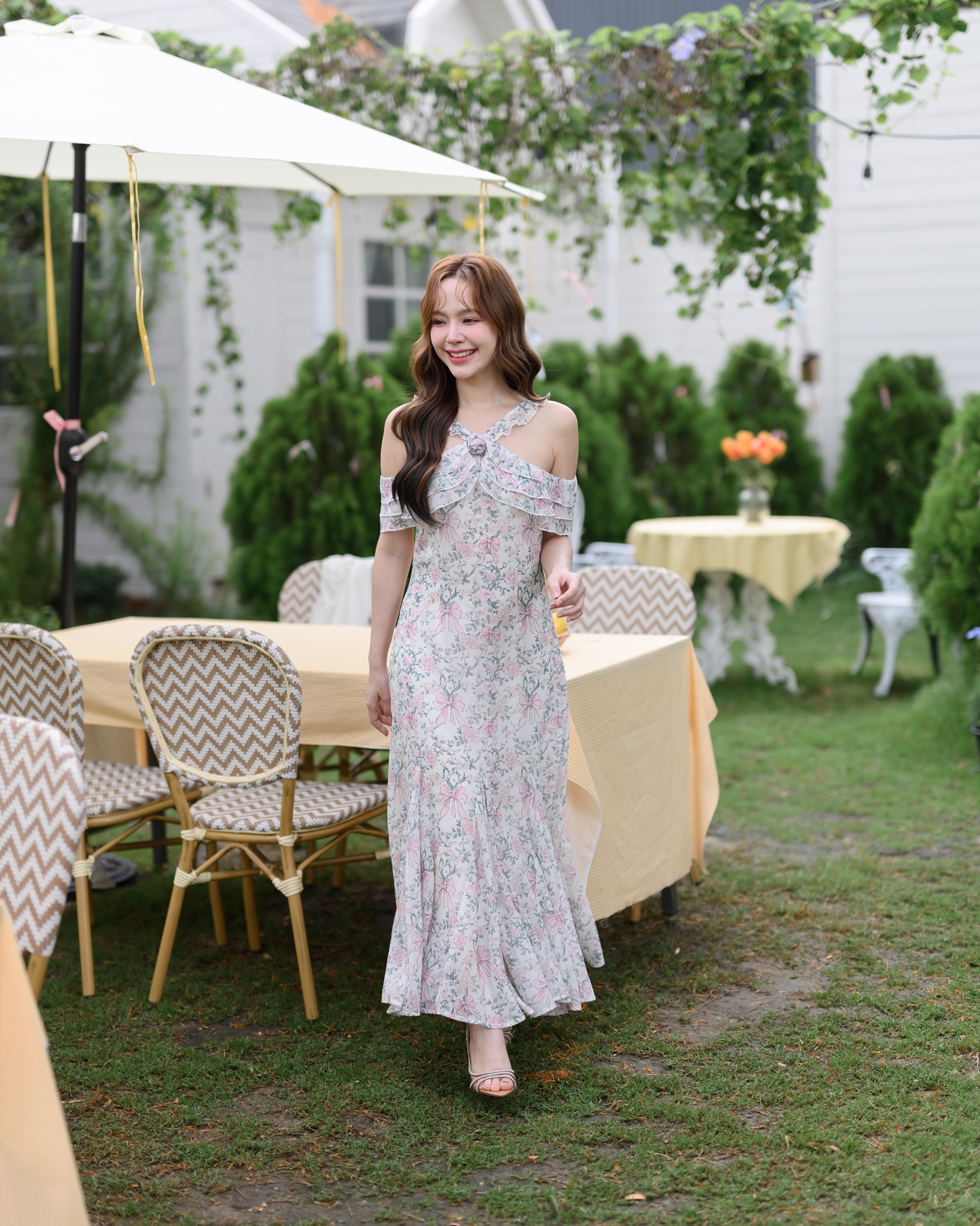 Coquette Bow Off-Shoulder Maxi Dress