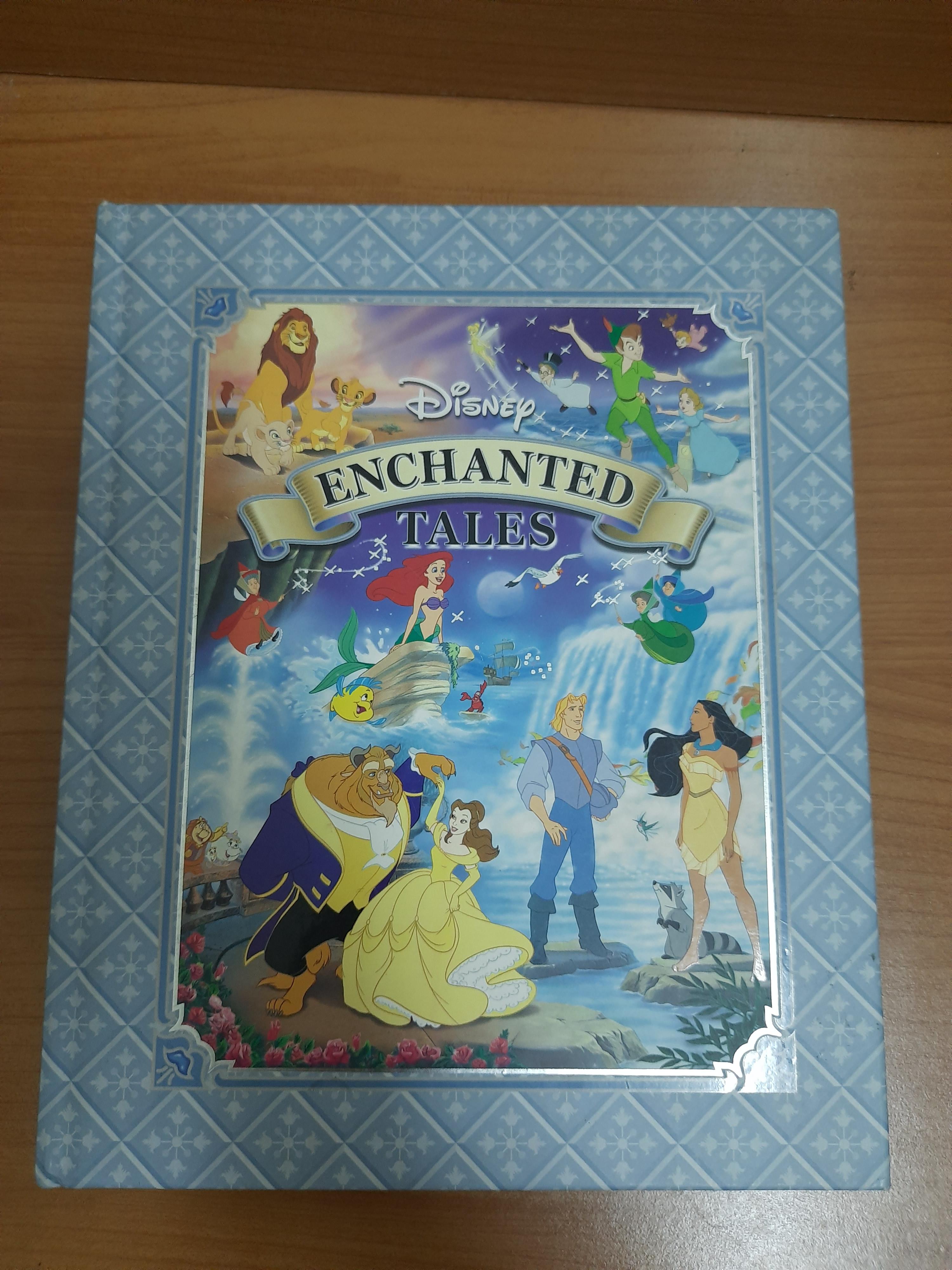 WALT DISNEY : CHARMING TALES