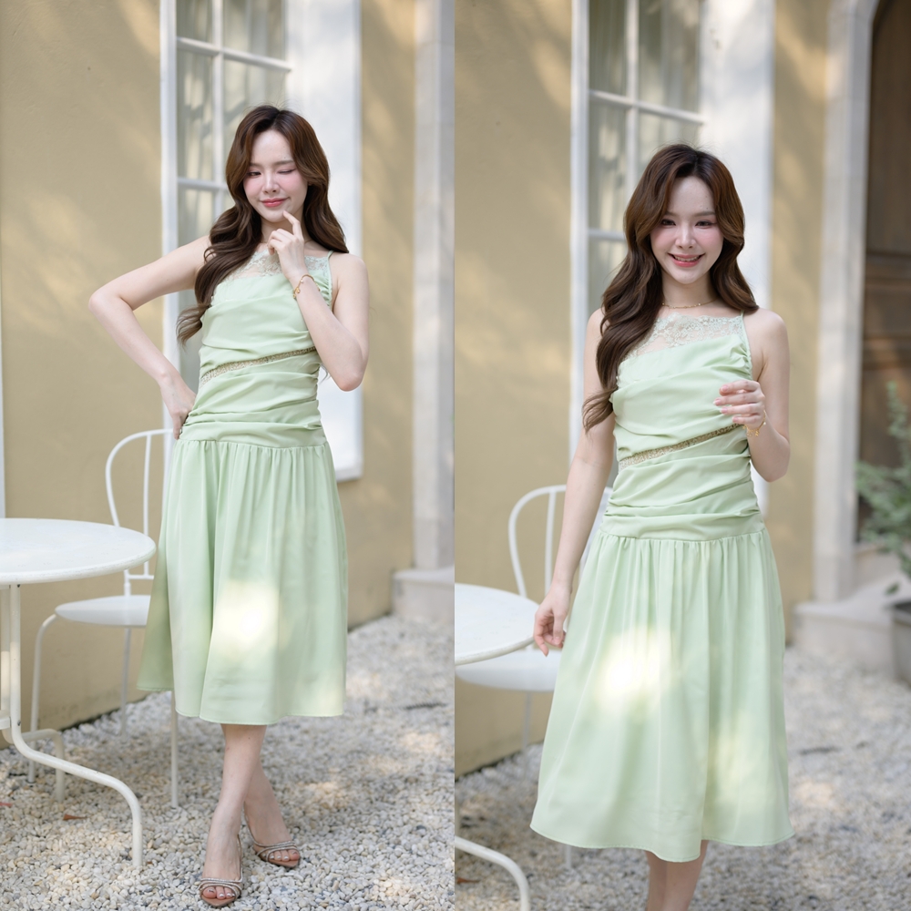 Elise Draped Lace Midi Dress : สีเขียว [Made by Pastel Time]