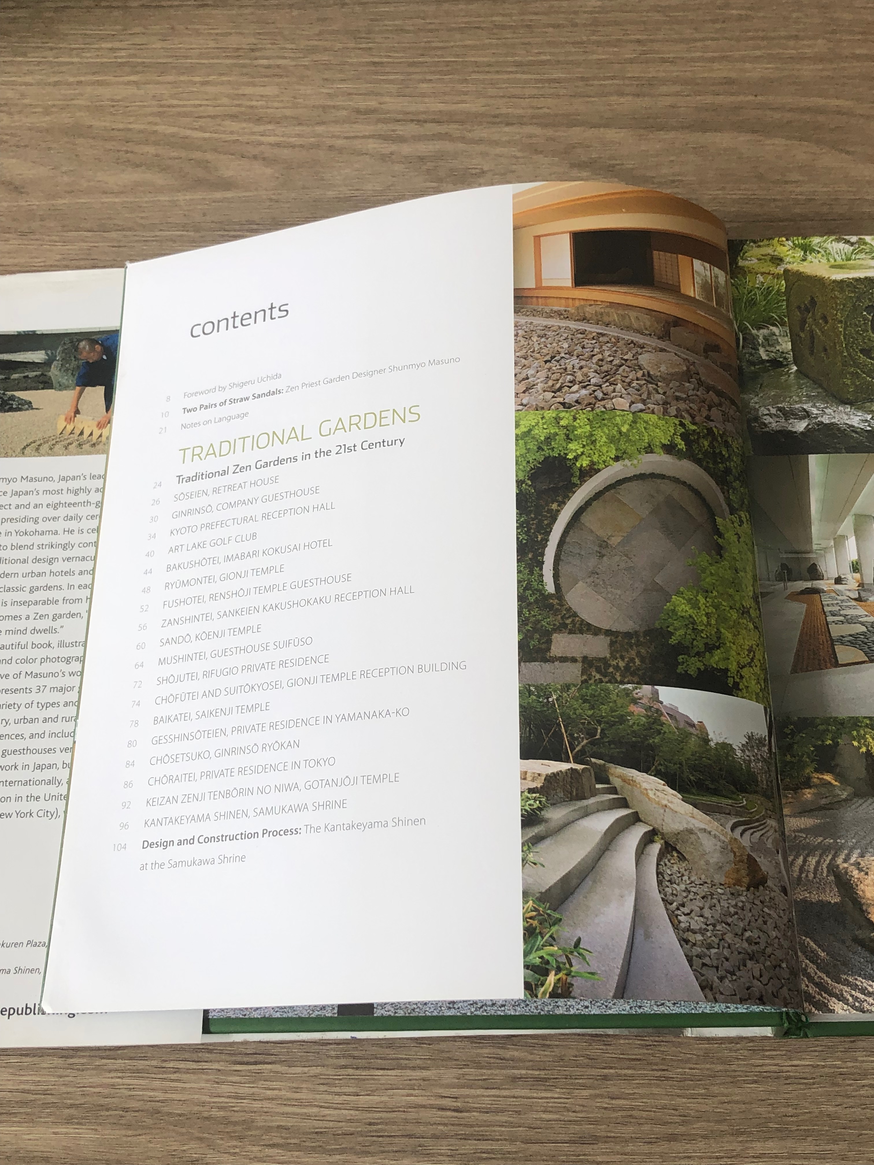 Zen Gardens: The Complete Works of Shunmyo Masuno, Japan's Leading Garden Designer / Mira Locher (ปกไม่สมบูรณ์)