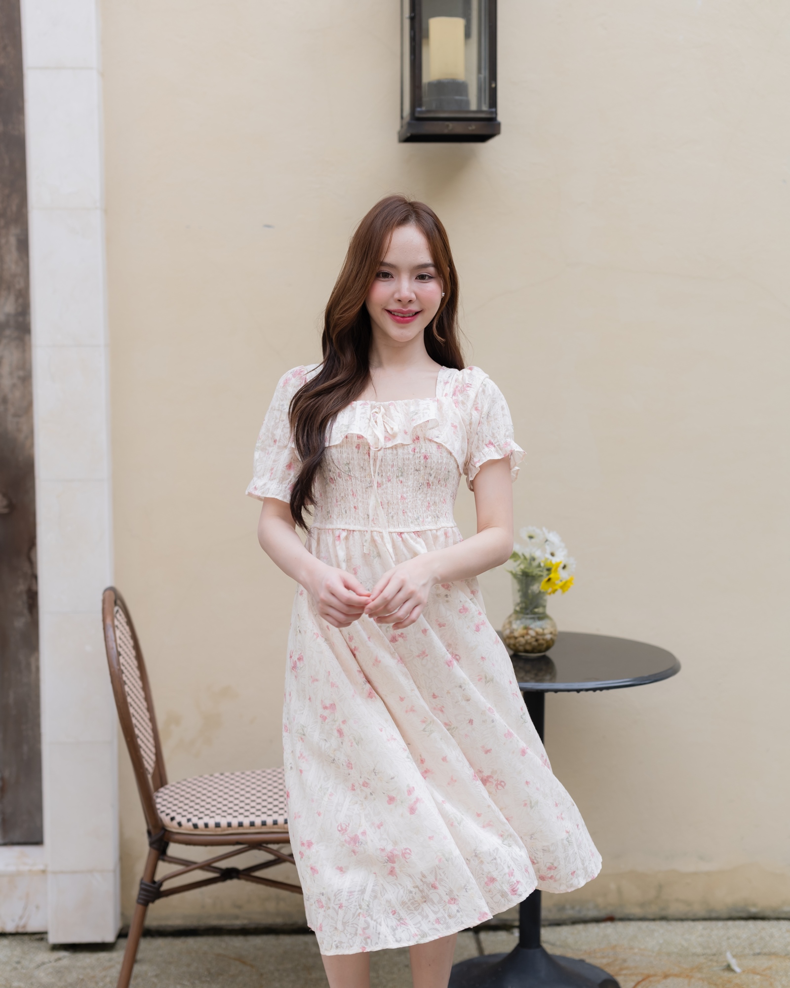 Florence Vintage Dress : ลายดอกไม้สีชมพู