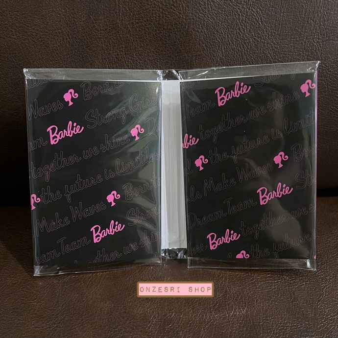 กระดาษโน้ต Memo แบบเล่ม ลาย Barbie จากญี่ปุ่น ขนาด 7.7 x 10.8 x 1.2 ซม. มี 4 ลาย รวม 80 แผ่น