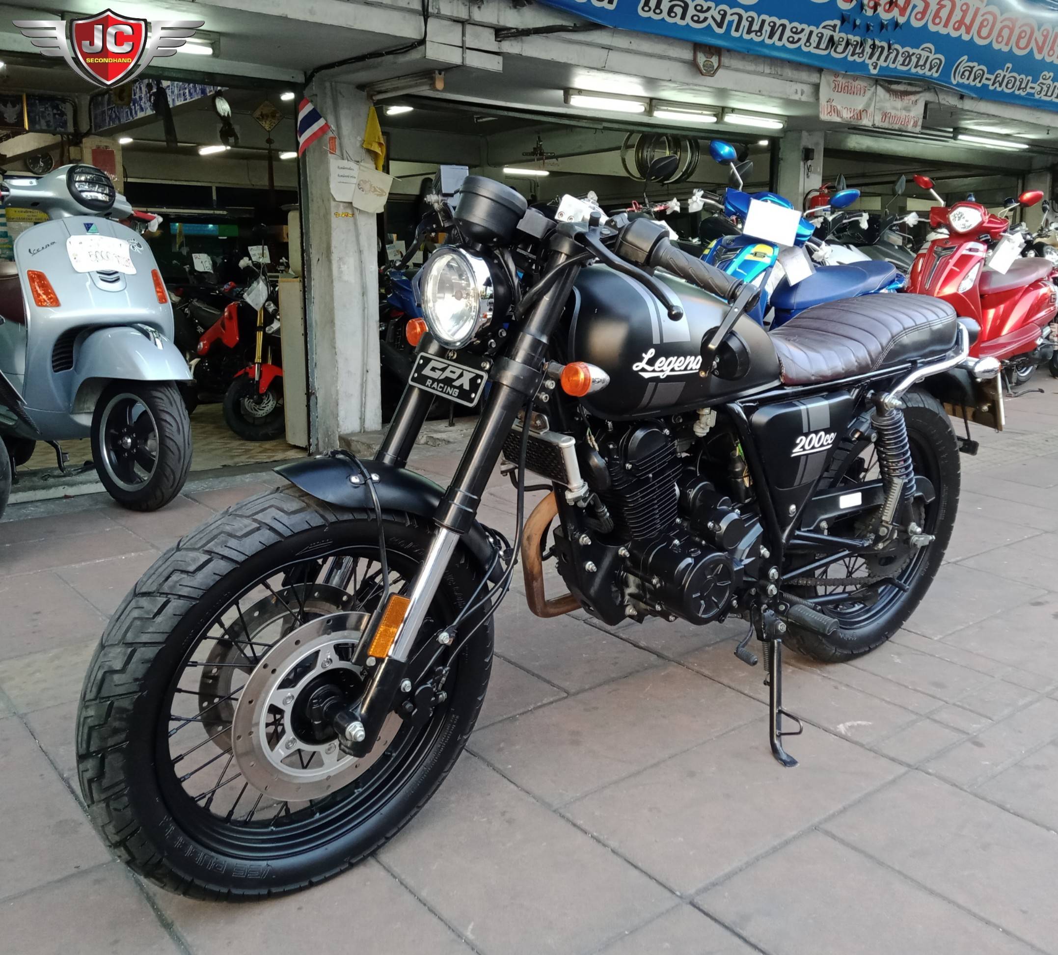 "200cc ราคาโคตรเบา" GPX LEGEND200 จดทะเบียนกลางปี 61 เครื่องดีเดิม ไม่เคยแกะ ห้องเครื่องใสๆ