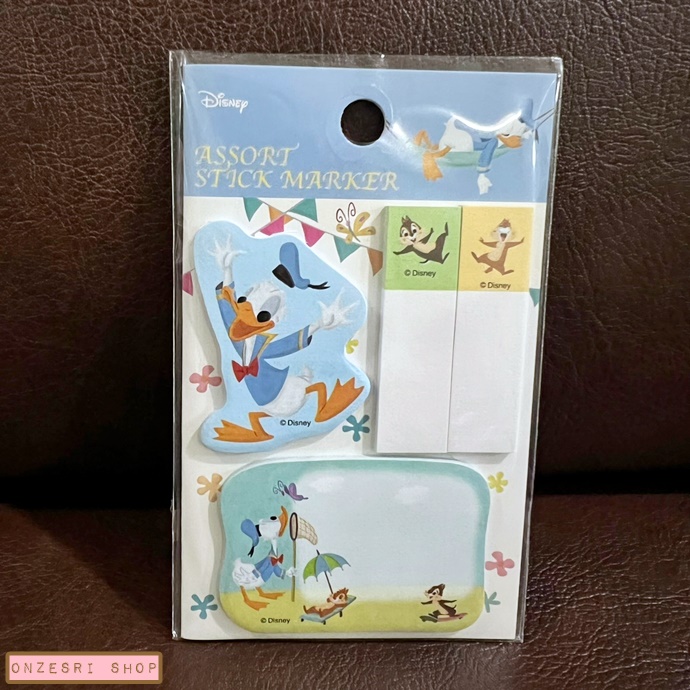 Assort Stick Marker ลาย Donald Duck & Chip 'n Dale เป็นกระดาษมีกาว ใช้คั่นหนังสือ หรือจดด้านในได้ ขนาด 10.5 x 6.5 ซม. มี 4 ลาย รวม 80 แผ่น