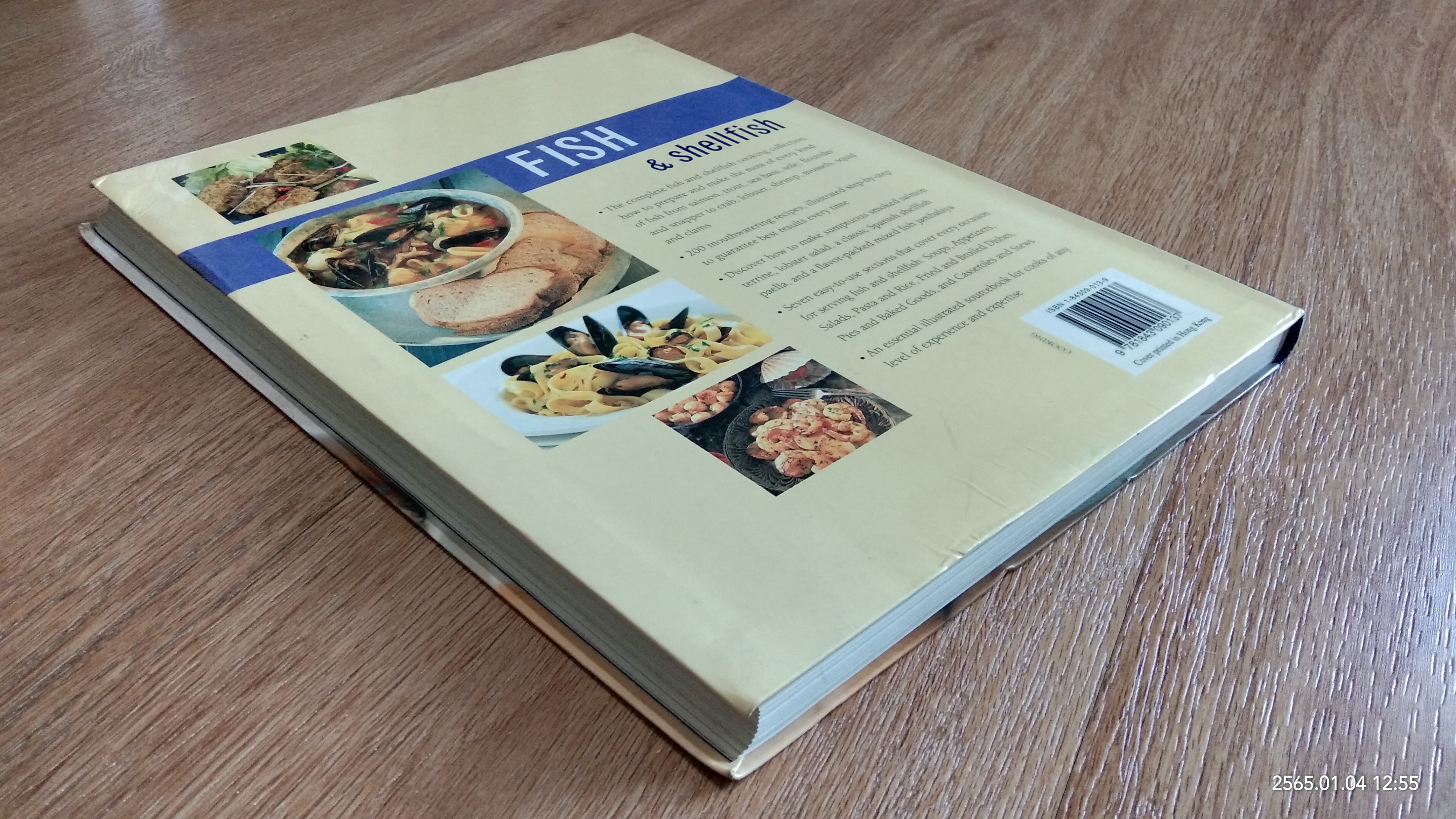 FISH & shellfish / LINDA DOESER