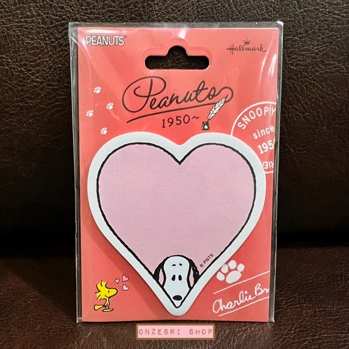 กระดาษโน้ตมีกาว Snoopy x Hallmark Sticky Memo ลายหัวใจสีชมพู ขนาด 5.4 x 6.2 ซม. มี 30 แผ่น