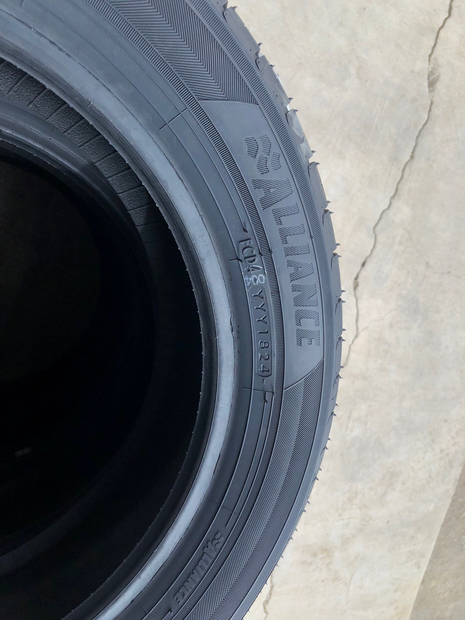 ยาง ALLIANCE 185/55-15 AL30 (030EX)