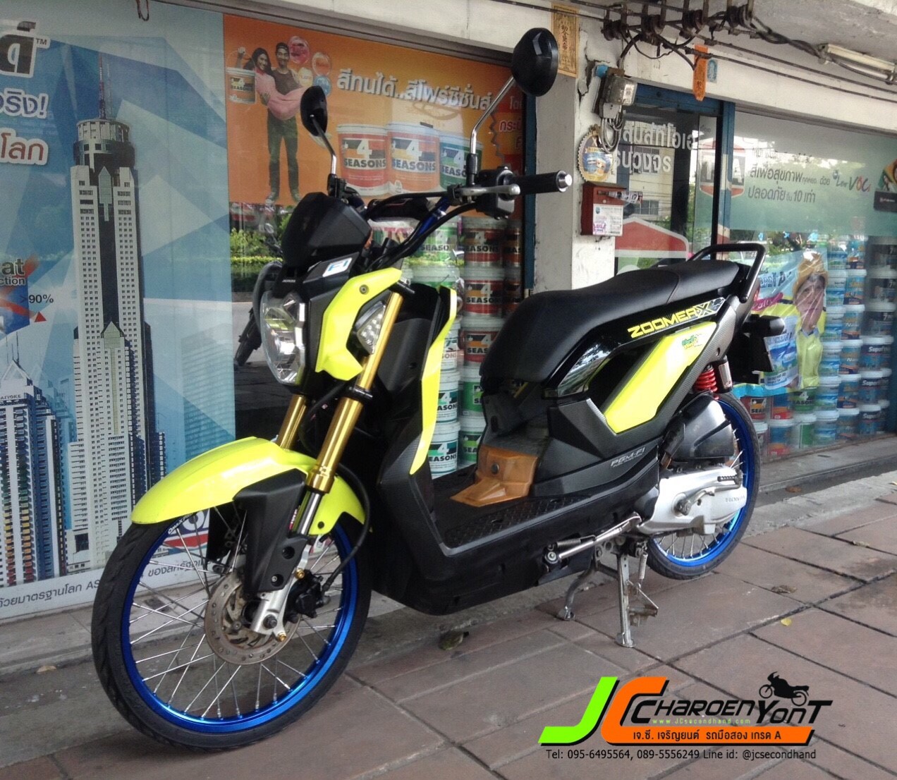 "รถดีต้องมี2หมื่น" HONDA ZOOMER-X จดทะเบียนปลายปี56 สภาพสวย เครื่องดีเงียบไม่แกะ สภาพแจ่ม ชุดสีสดๆมีรอยนิดหน่อย