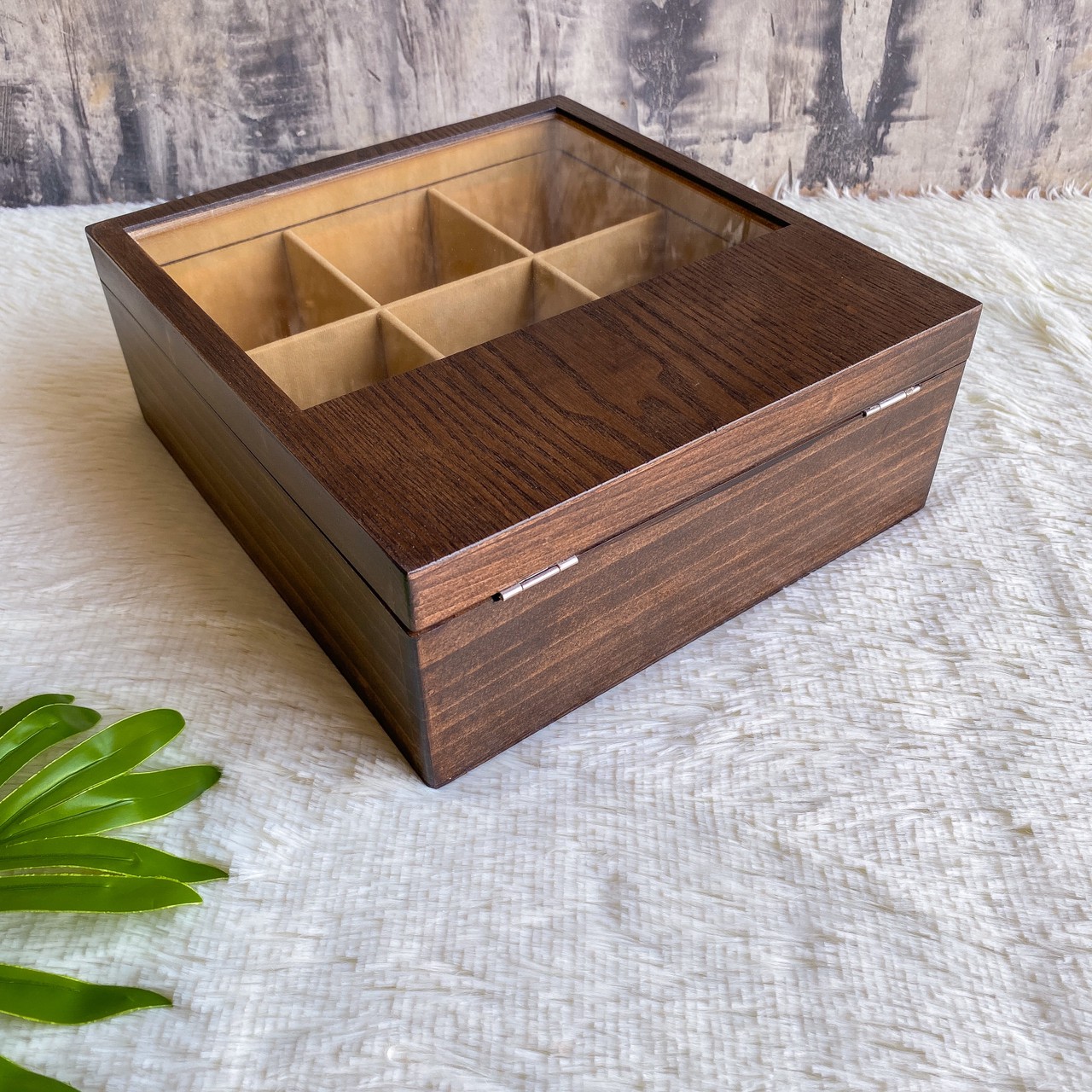 กล่องไม้สน ฝาอะคริลิค (Wooden box)