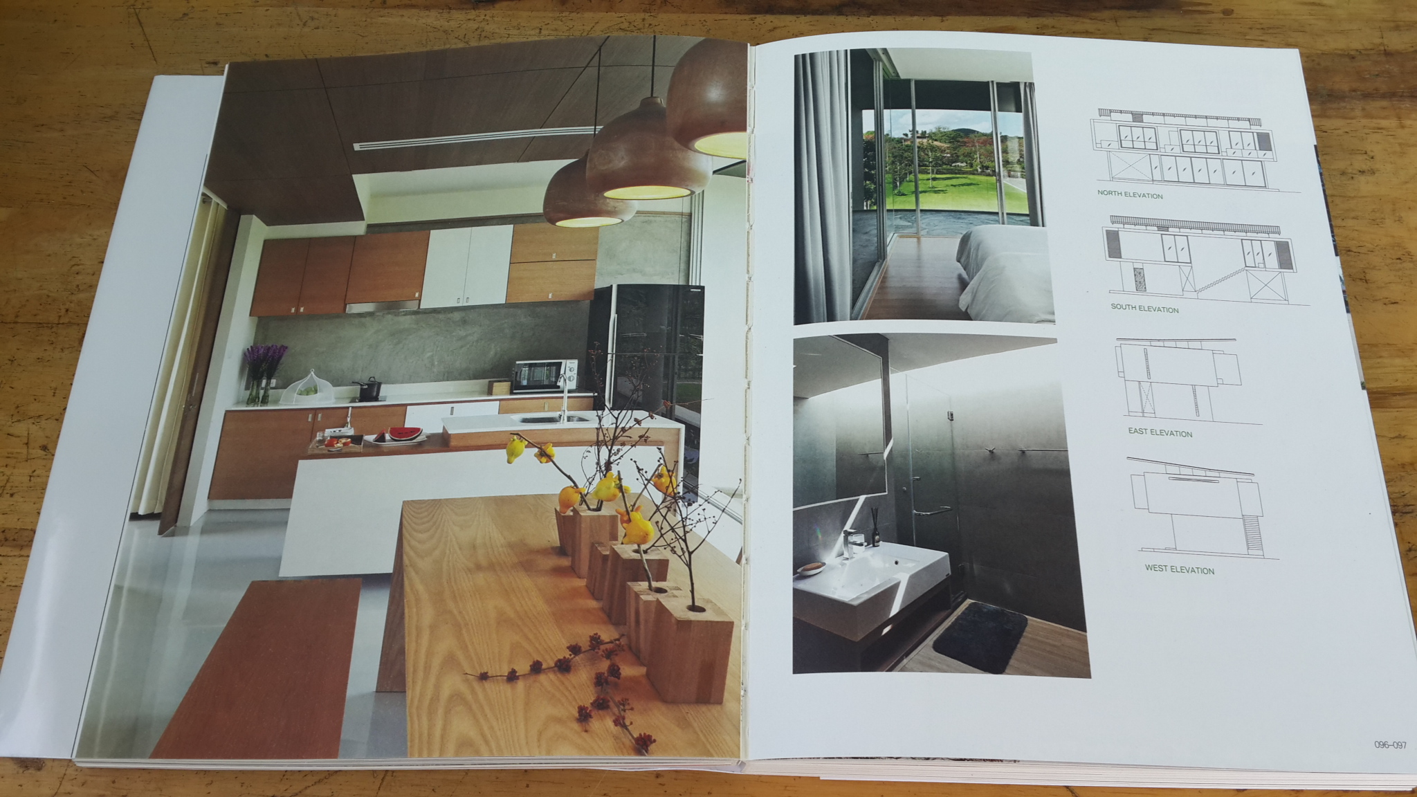 SMALL MEDIUM HOUSES 2