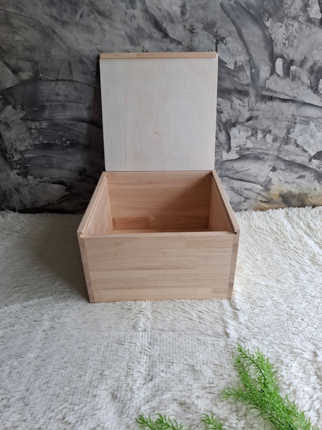 กล่องไม้ฝาสไลด์