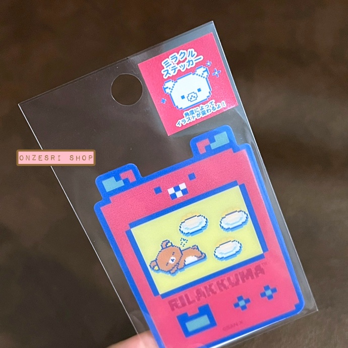 สติกเกอร์ Rilakkuma Gaming Collection 3D Miracle Sticker เปลี่ยนลายได้ตามองศา ขนาด 8 x 5.7 ซม. มี 2 แบบให้เลือก