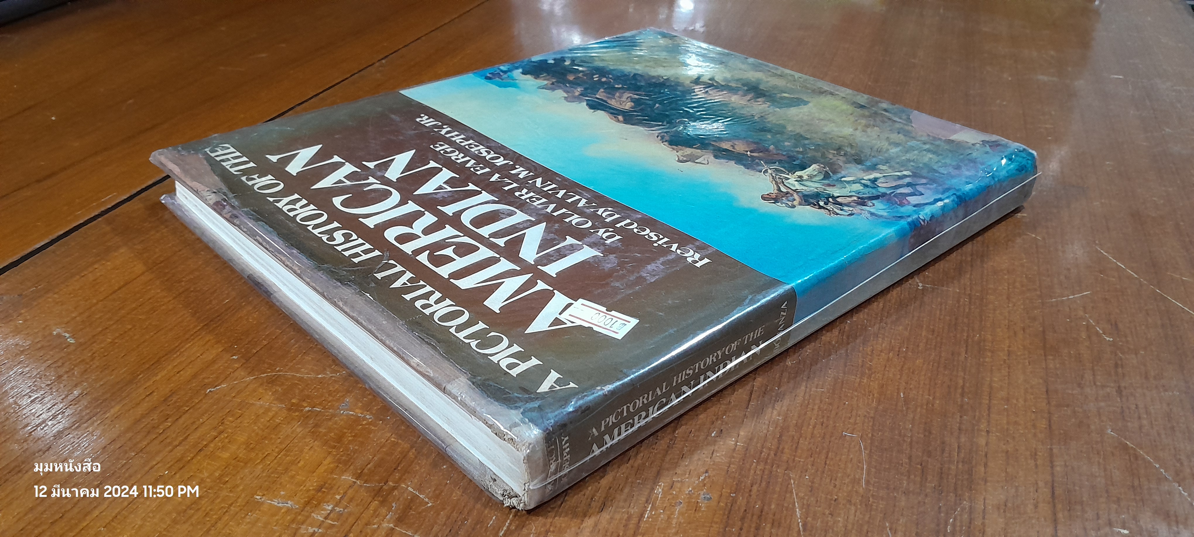 A PICTORIAL HISTORY OF THE AMERICAN INDIAN / OLIVER LA FARGE