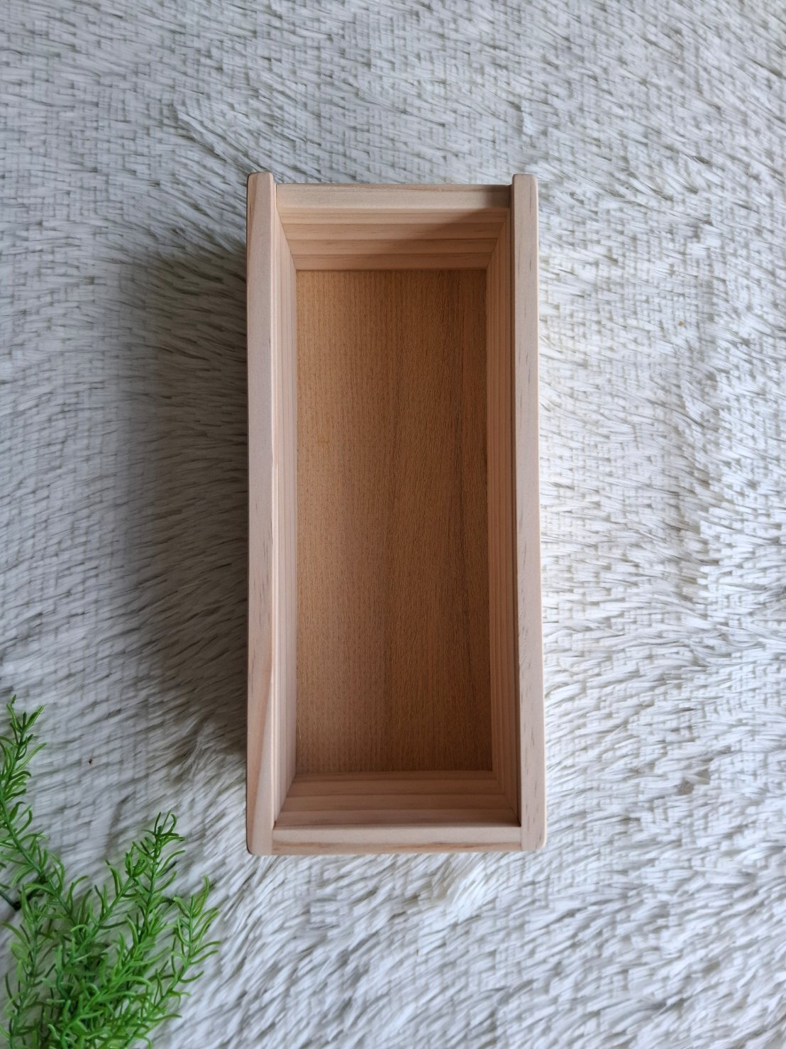 กล่องไม้ฝาสไลด์