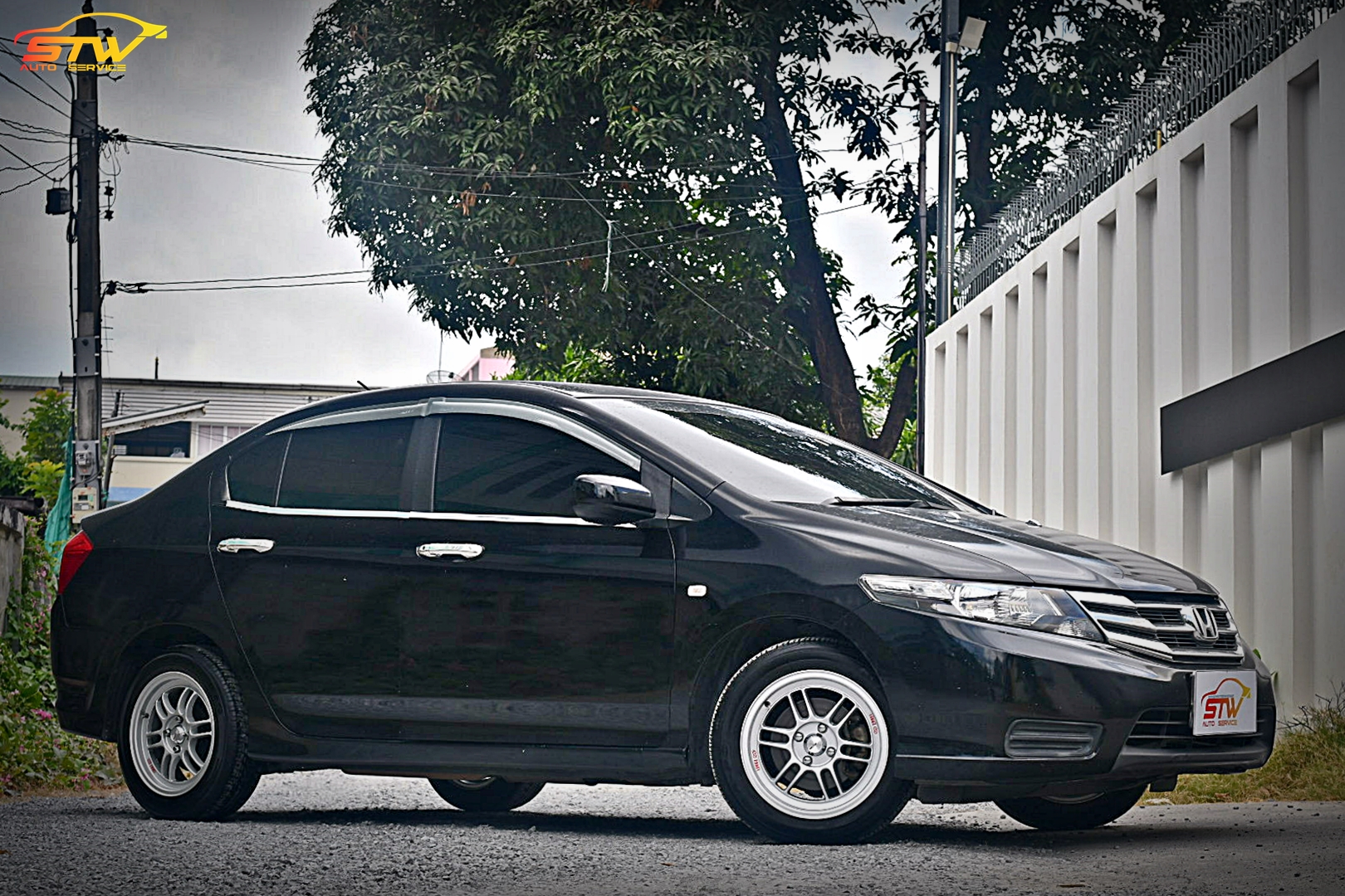 ล้อแม็กซ์ซิ่ง RPF-1 MGW MF-1022 ขอบ15นิ้ว ติดตั้งใส่ HOND CITY