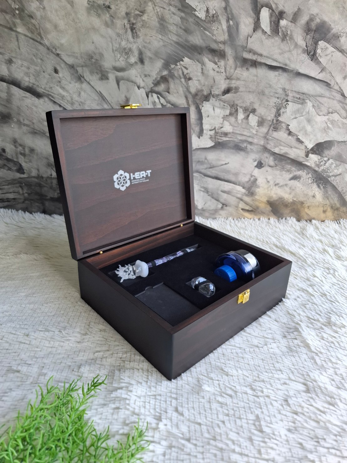 กล่องไม้ใส่ปากกา+น้ำหมึก