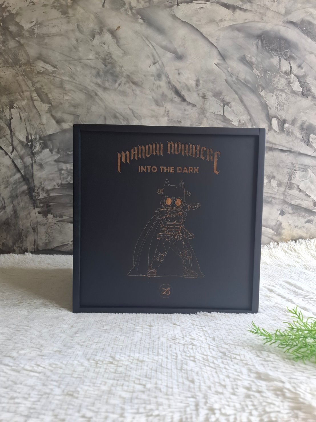 กล่องไม้ใส่โมเดล