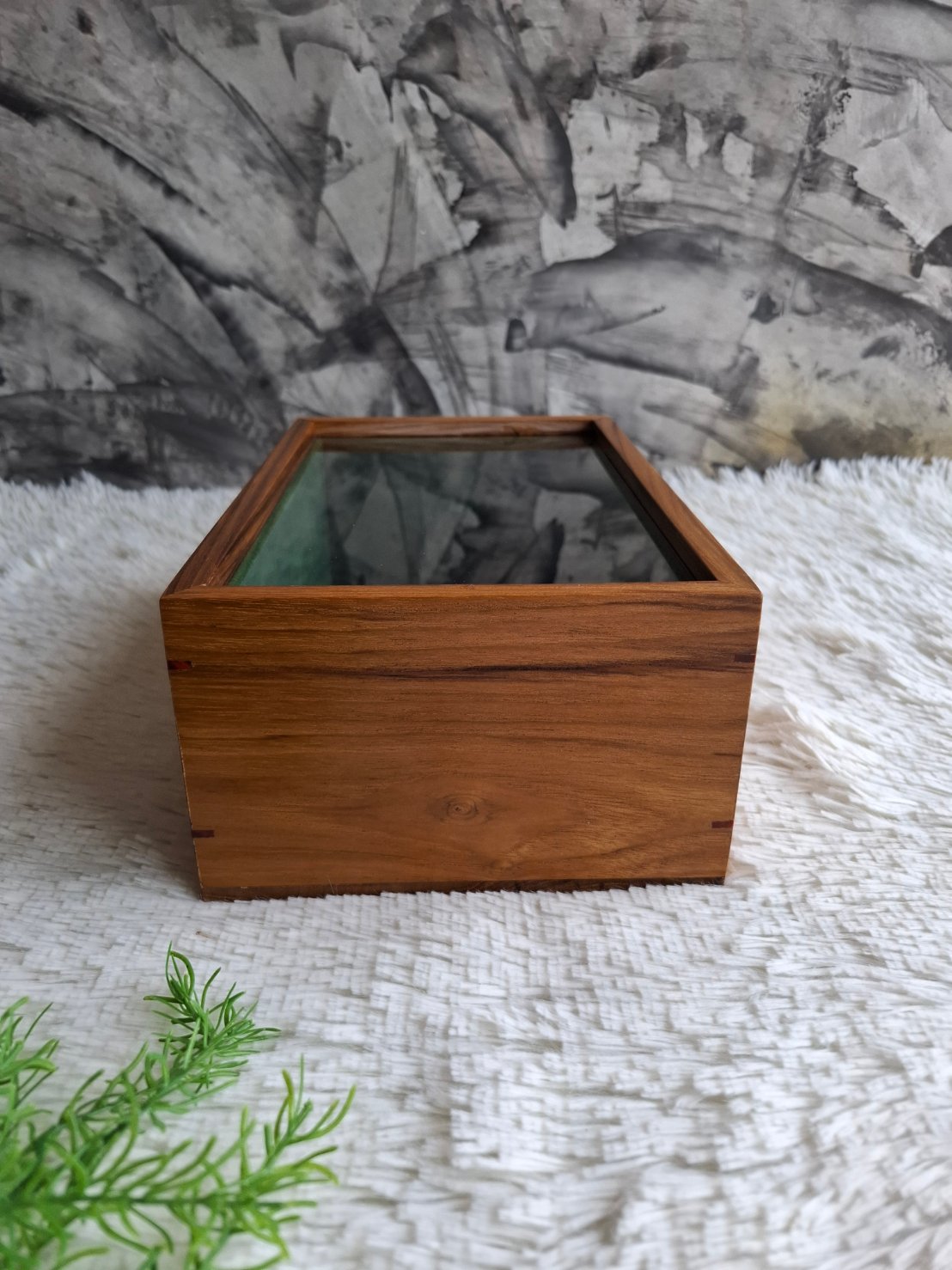 กล่องไม้สักฝาสไลด์