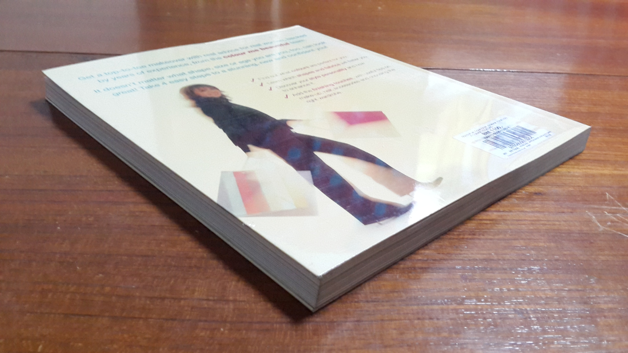 colour me CONFIDENT / hamlyn