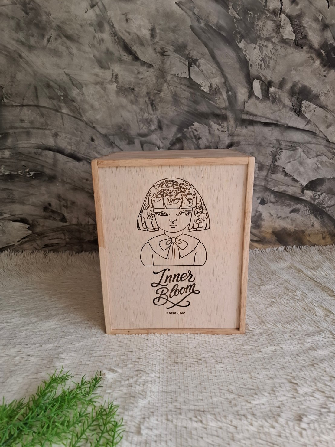 กล่องไม้ใส่โมเดล