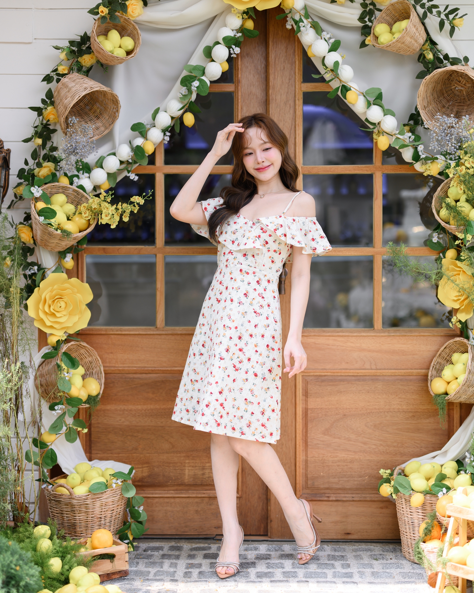 Hanano Yume Off-shoulder Dress