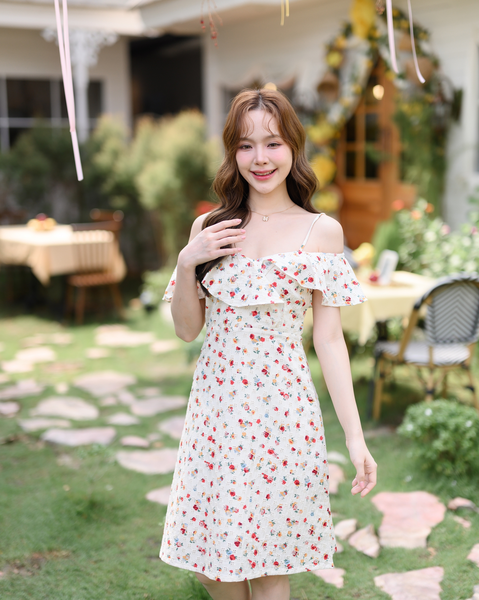 Hanano Yume Off-shoulder Dress