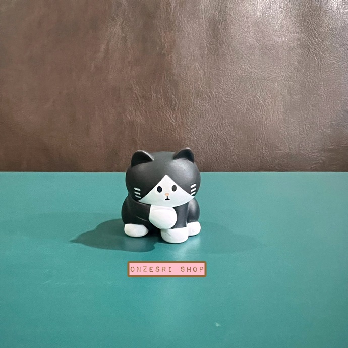 โมเดลน้องแมว Fluffy House My Home Cat Gacha Collection มี 2 แบบให้เลือก