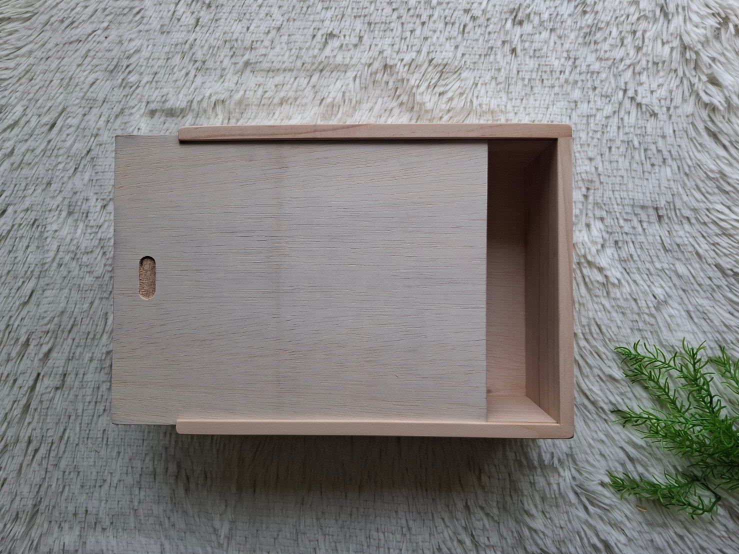 กล่องไม้สนแบบฝาสไลด์