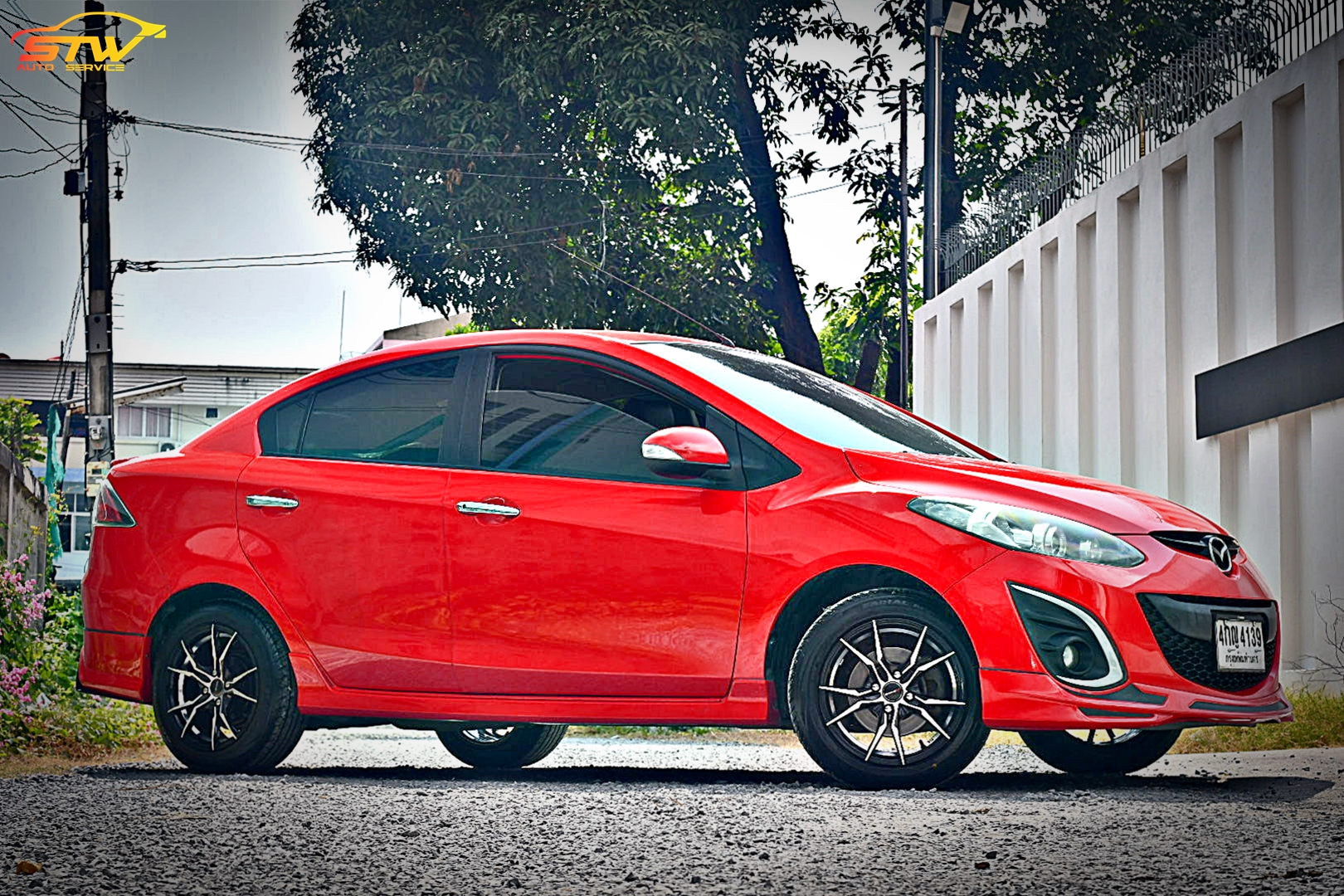ล้อแม็กซ์ INFERNO 7114 ขอบ15นิ้ว ยาง GOODRIDE RP88 195/55R15 85V ติดตั้งใส่ MAZDA 2