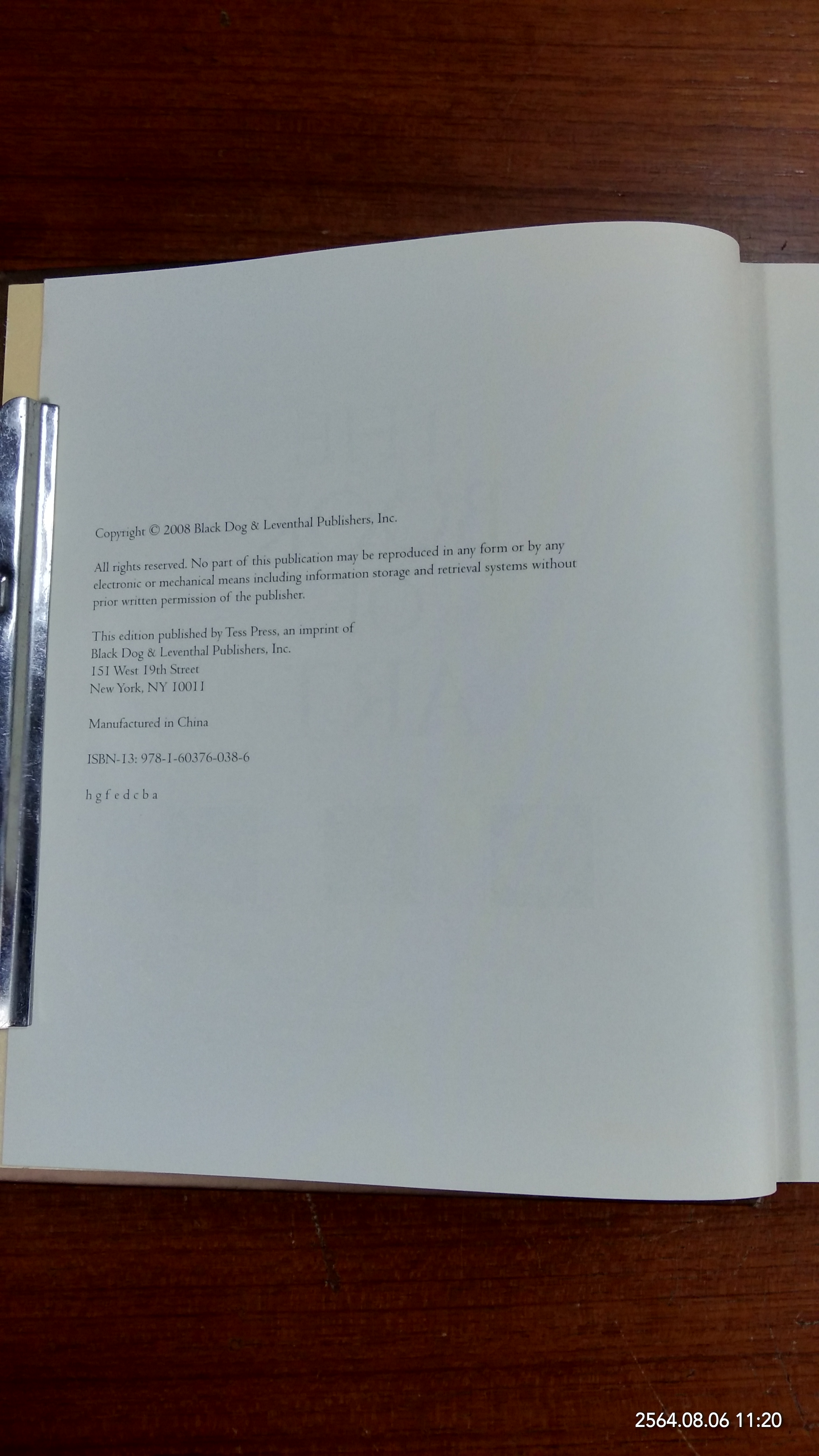 THE BOOK OF ART / THOMAS J.CRAUGHWELL