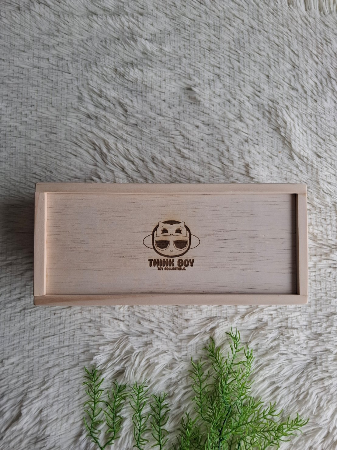 กล่องไม้ฝาสไลด์