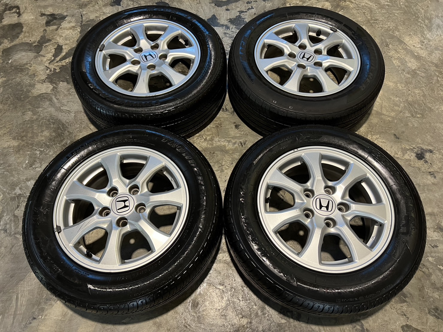 ล้อมือสอง honda civic ขอบ 15 นิ้ว