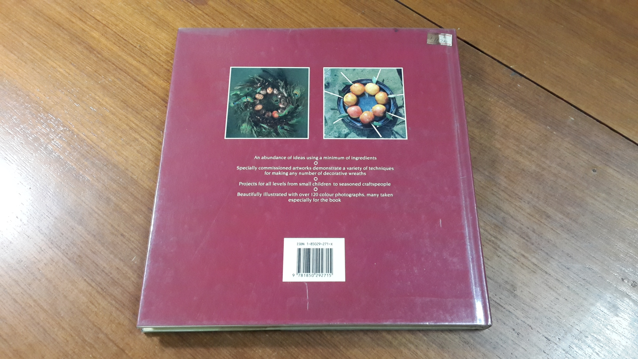 ENCHANTED CIRCLES : Elizabeth jane Lloyd