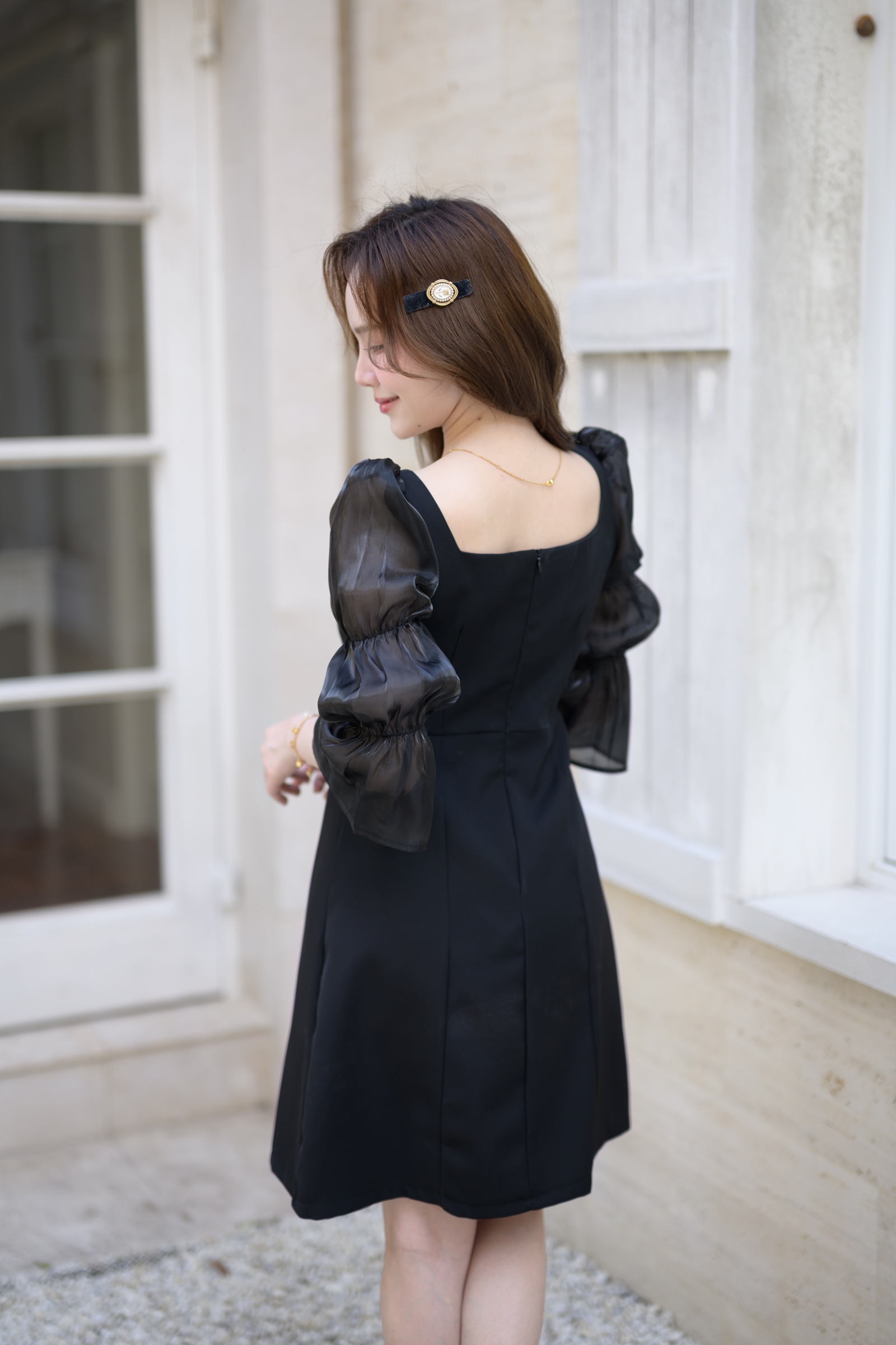 Evie Organza Puff Dress เดรสแขนพัฟ: สีดำ [Made by Pastel Time]