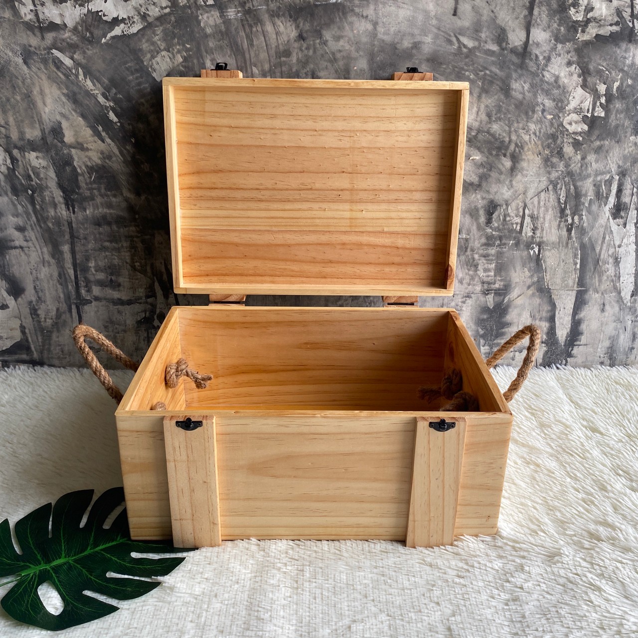 กล่องไม้สนใส่กาแฟ (Coffee Box)