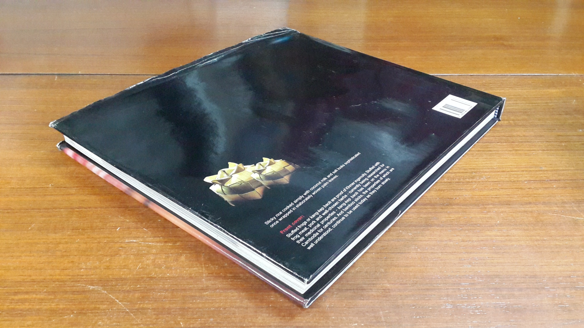 The Cuisine of Cambodia / Nusara Thaitawat