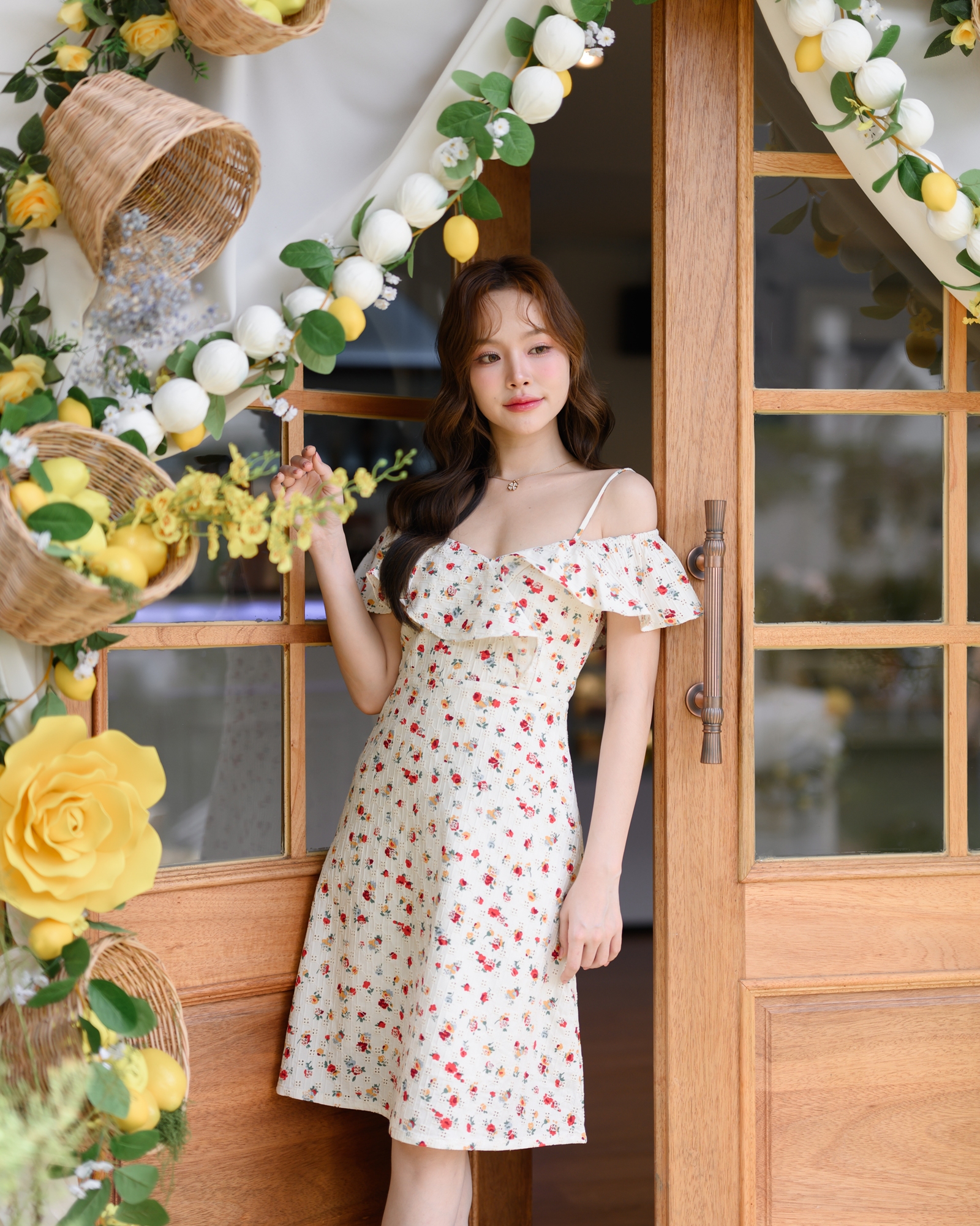 Hanano Yume Off-shoulder Dress