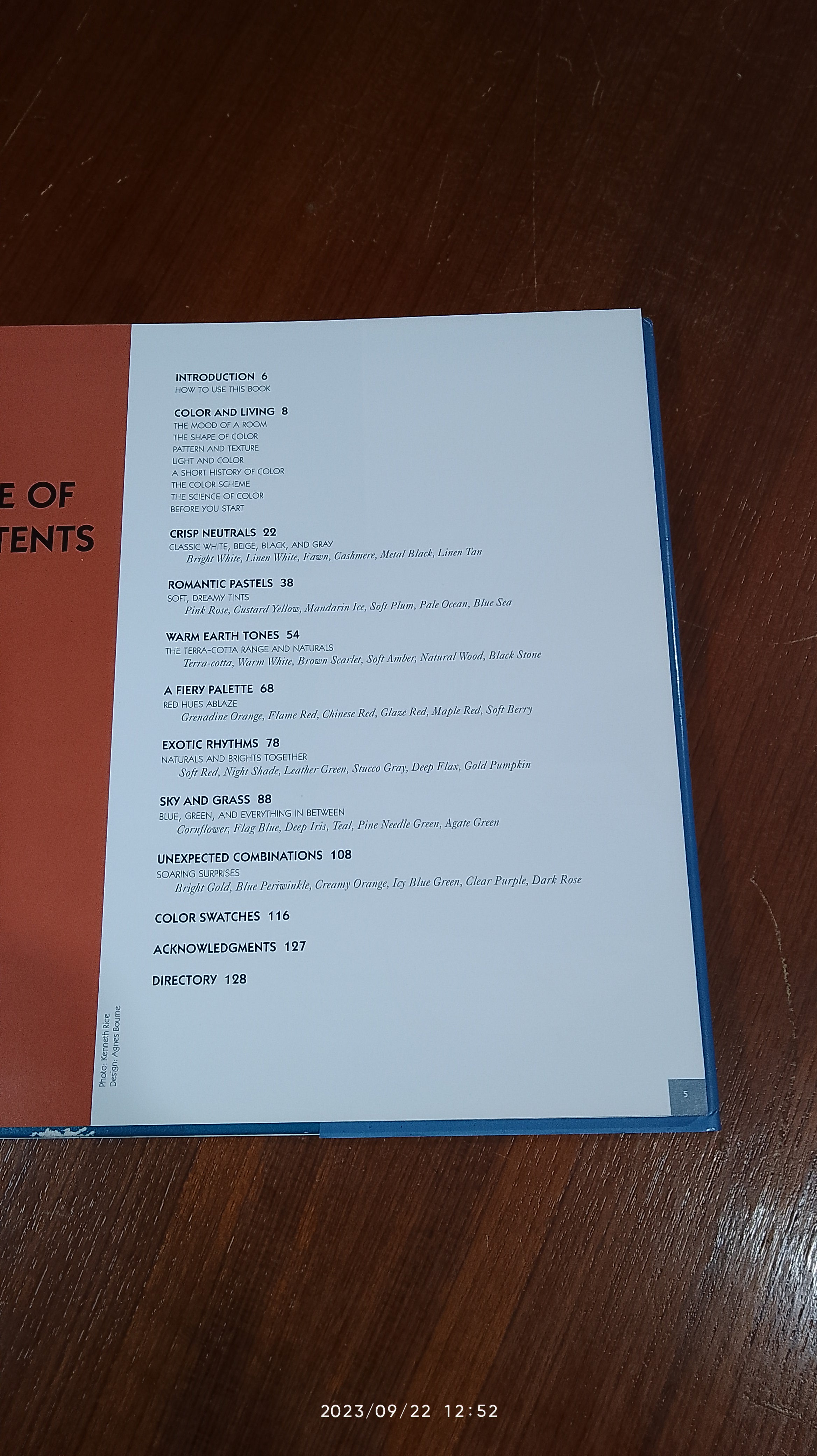 Colors for Living : LIVING ROOMS