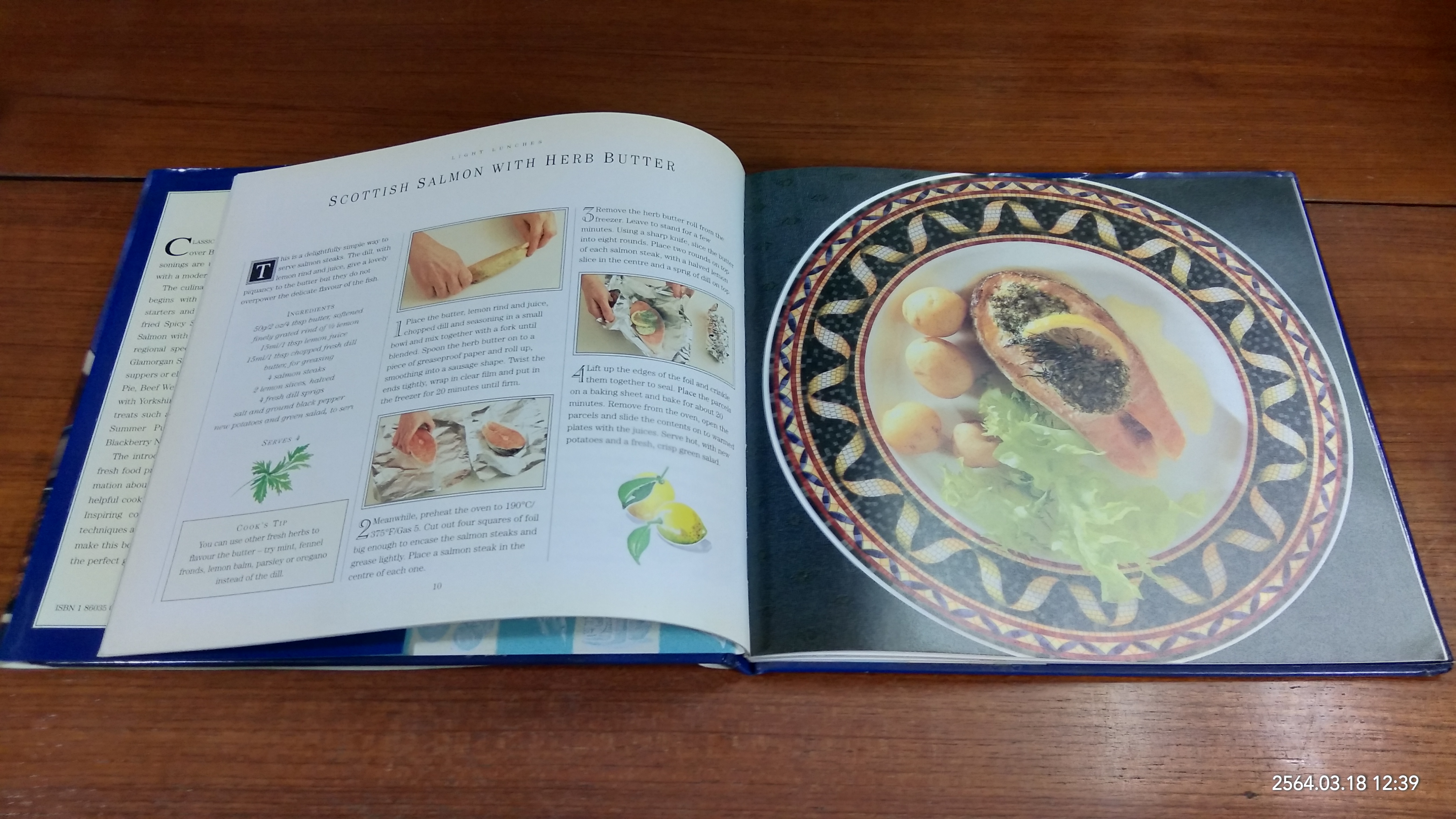 CLASSIC BRITISH / SUE LAWRENCE