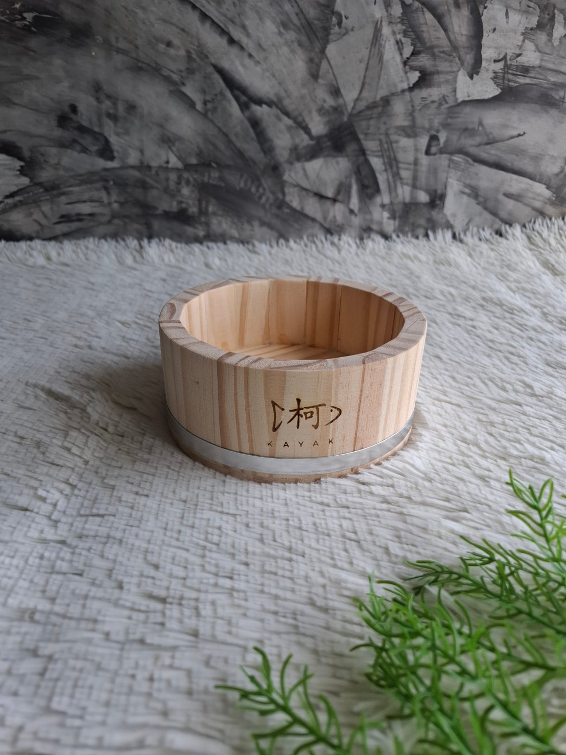 ถาดไม้สนทรงกลมใส่ข้าว