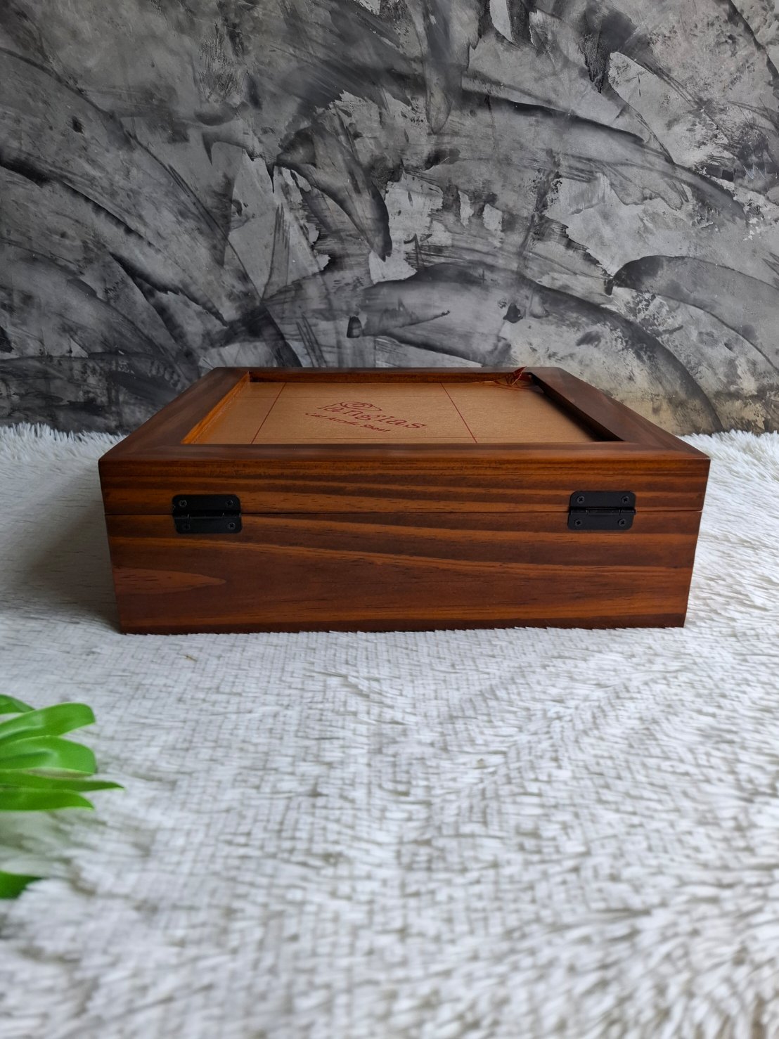 กล่องไม้ฝาอครีลิค