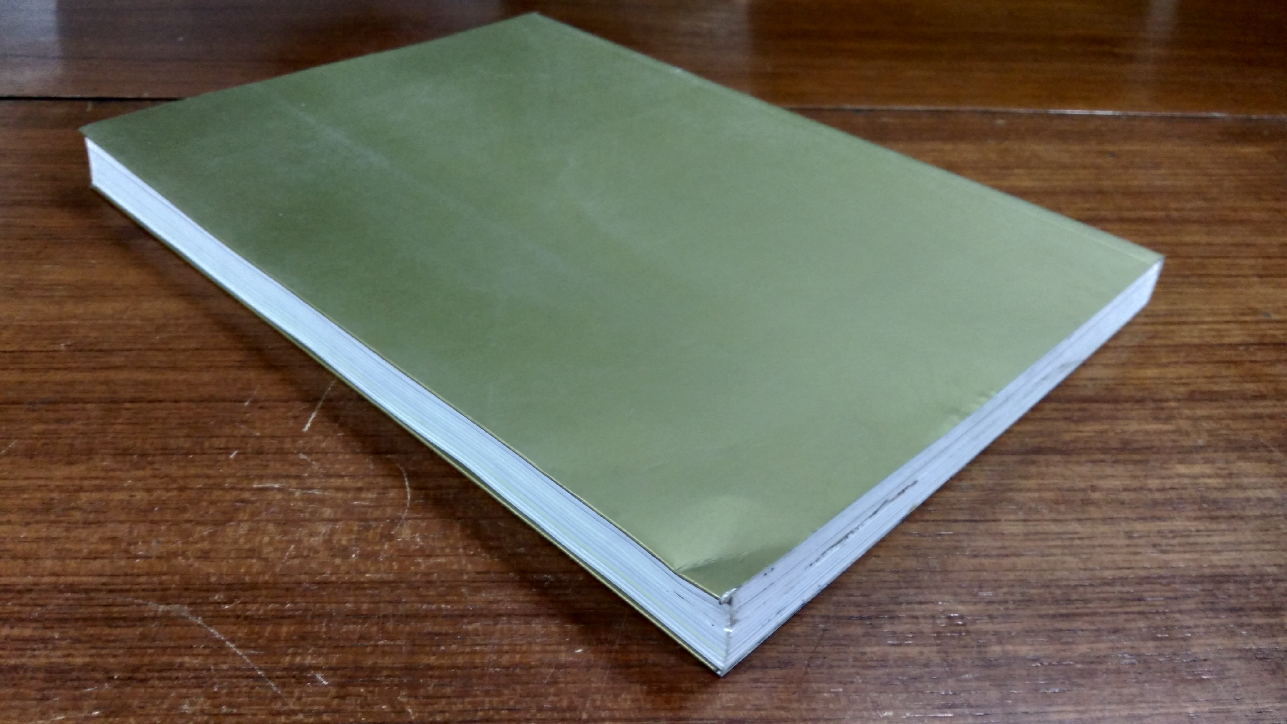 พิธีมอบทุนและประมูลจัดหาทุน ๑๑ พฤศจิกายน ๒๕๕๗ "มูลนิธิรัฐบุรุษ พลเอก เปรม ติณสูลานนท์