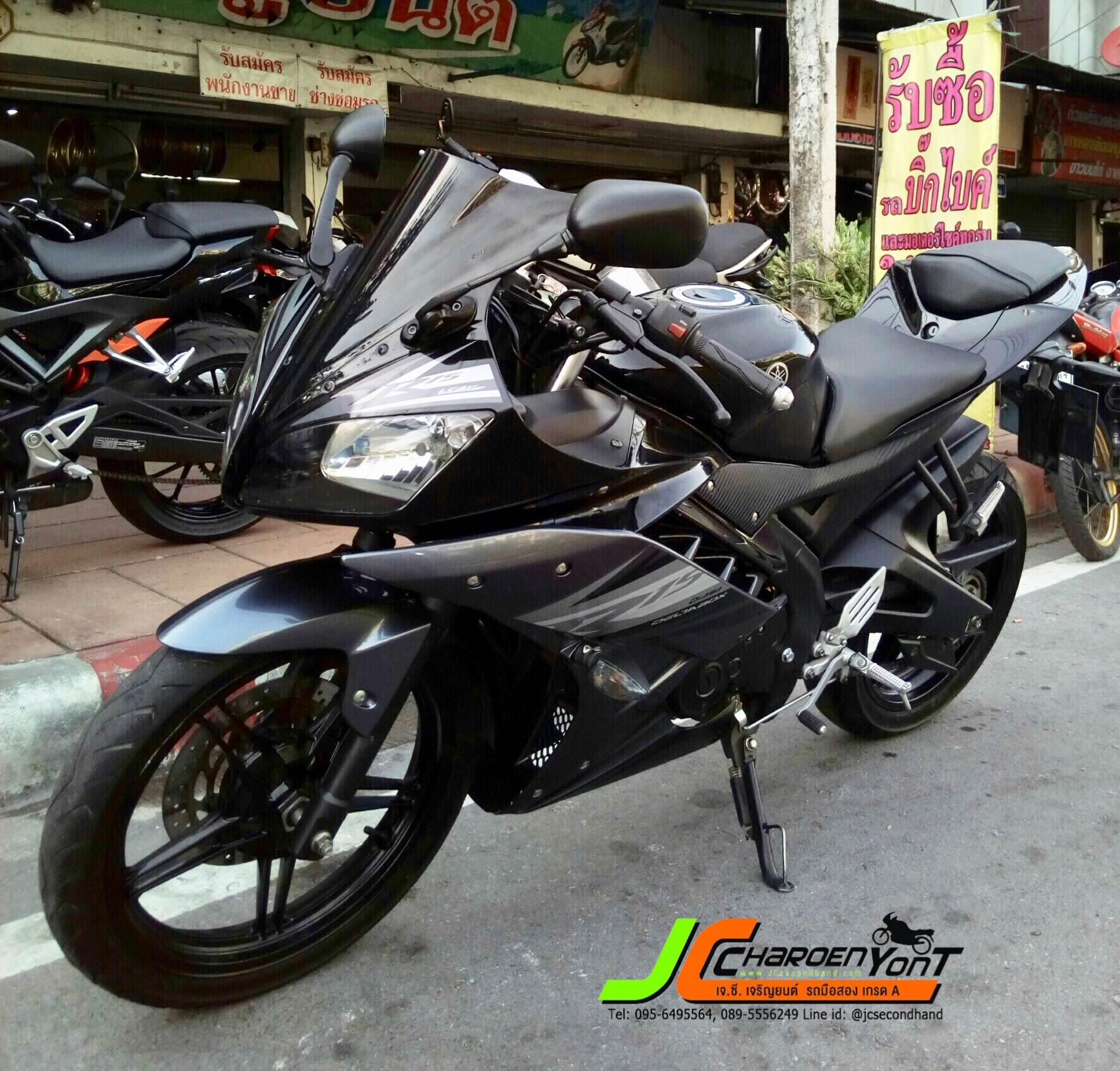 "รถบ้านมือเดียวคมเข้ม" YAMAHA R-15 จดทะเบียนปี 58 สภาพสวยใส เครื่องดีเดิมไม่แกะ ชุดสีสวยปิ้งแท้ทั้งคันตำหนิน้อยมาก ล้อแม็กเดิมยางIRC โช๊คใสช่วงล่างสวยมาก