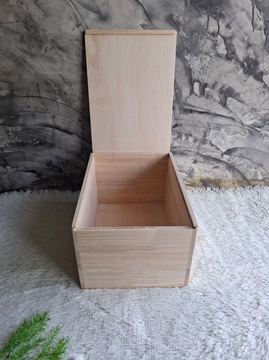 กล่องไม้ฝาสไลด์