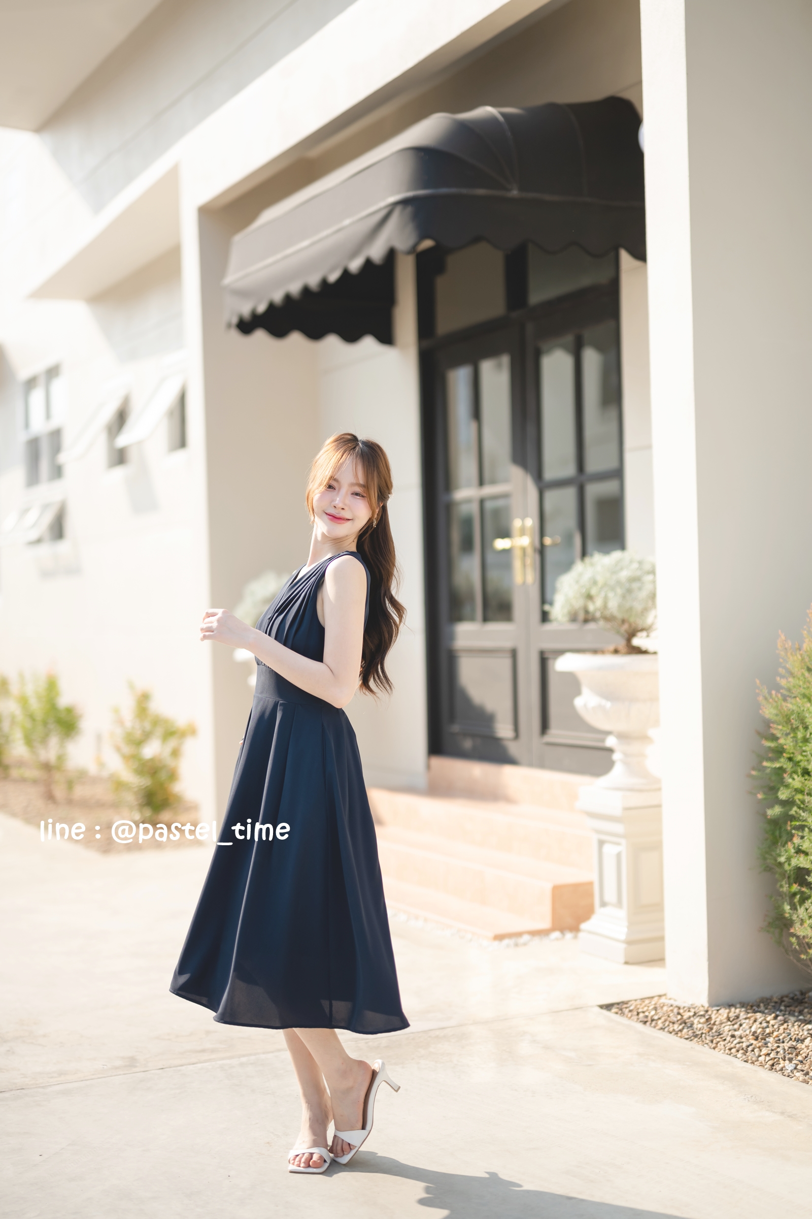 Aubrey Midi Dress : สีกรม **มีแต่XL**